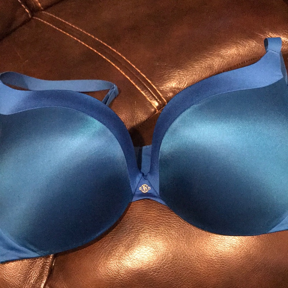Blue Victoria’s Secret Bra